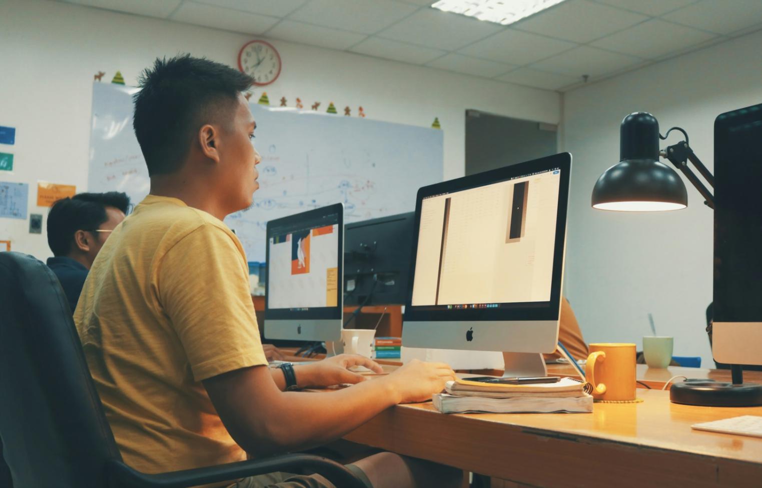 Sesión de consultoría financiera personalizada para startups